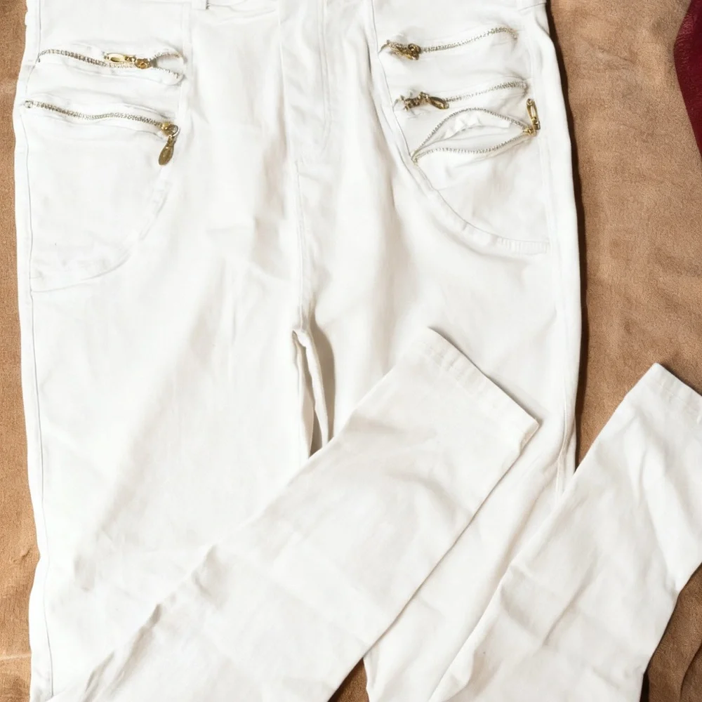 Thrill Women's Crisp White Jeggings - Picture 8 of 11